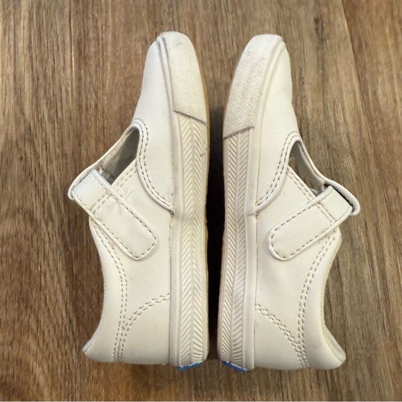 Keds Daphne T-Strap White Leather - Mary Jane Toddler Size 7M Comfort Walking - Picture 6 of 8
